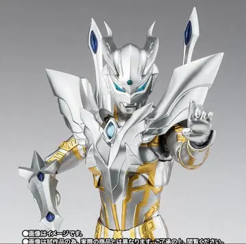 S.H.Figuarts 울티메이트 샤이닝 울트라맨 제로