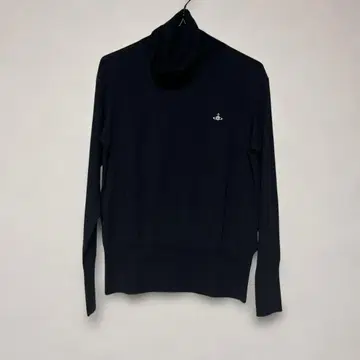 비비안 하이넥 상의