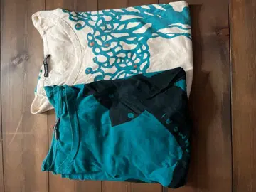 츠모리치사토 T셔츠 2장 세트