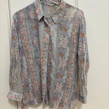 꽃무늬 긴팔 셔츠 연보라색 가디건 봄옷 얇은 옷 여름옷 패션 구제 의류