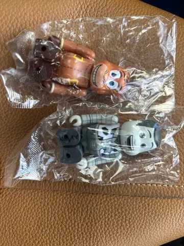 토이스토리 베어브릭 시크릿 2체 세트 미개봉