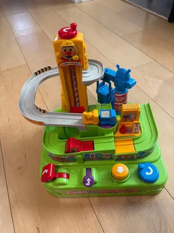 출발! 공사차! 호빵맨 뇌 발달 드라이브 월드