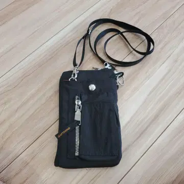 블랙 나일론 사코슈 스마트폰 포켓 포함