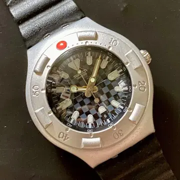 스와치 IRONY [VOLTEX/OBSCURE] 개