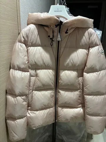 MONCLER 여성용 다운 자켓