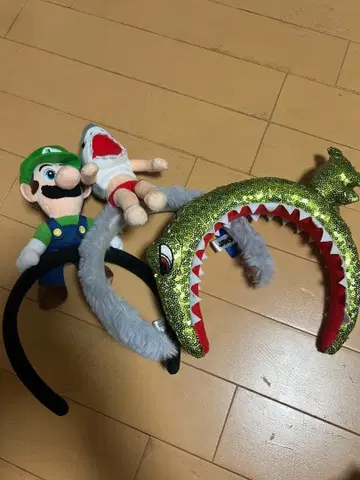 루이지 상어 머리띠 세트