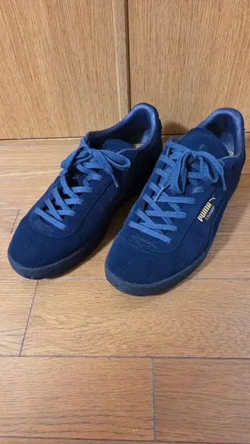 [ 새상품급 ] PUMA TRAMP 31cm 네이비 스웨이드 스니커즈