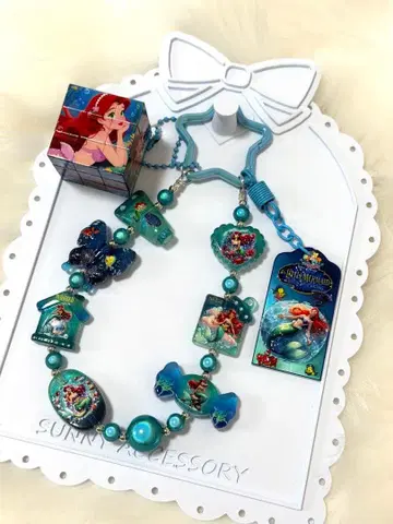 아리엘 루빅스 큐브 포함 찰랑찰랑 키링 50