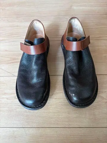 트리픈 trippen 사이즈 38 가죽 신발