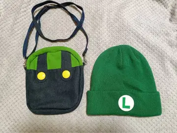 루이지 디자인 숄더백과 모자