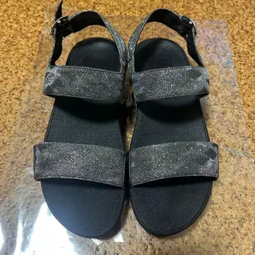 핏플랍 반짝이는 샌들
