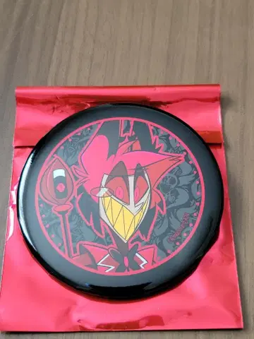 해즈빈 호텔 스마일 베이스 카페 캔뱃지 알래스터