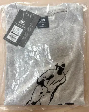 [ 새상품 미사용 ] 뉴발란스 오타니 쇼헤이 반팔 T셔츠 그레이 L사이즈