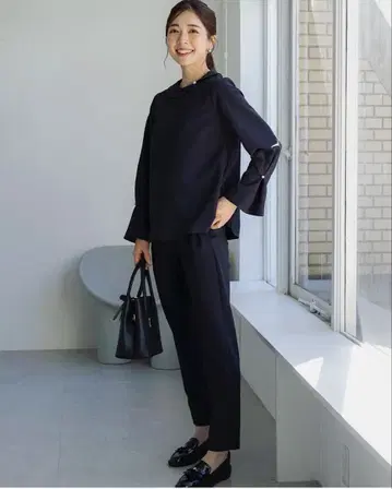 SONO 마법의 스트레치 플라워 칼라 A라인 플레어 풀오버