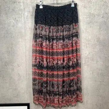 Lady's Rie 롱 스커트 시어 플레어 M 레드 페이즐리
