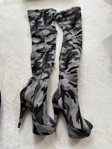 Pleaser 카모 패턴 하이힐 니하이 부츠