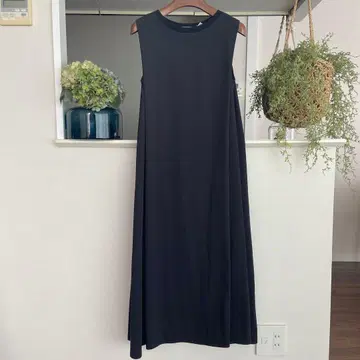 1er Arrondissement 클리어 천축 민소매 원피스