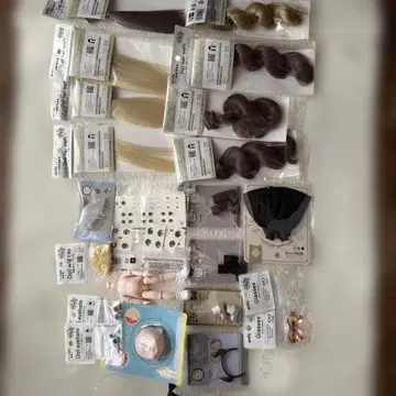 세리아 돌활 인형 부품 신발