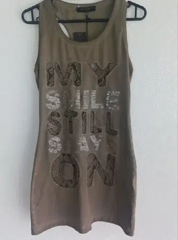 미사용품 이탈리아제 카키색 롱 기장 빈티지풍 탱크탑
