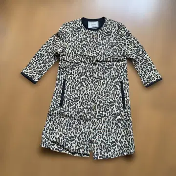 Pensee 레오파드 무늬 롱 코트