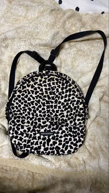 marimekko 레오파드 무늬 백팩