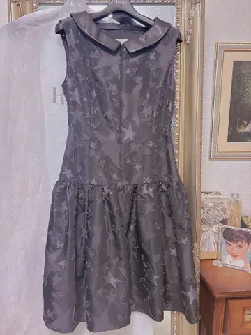 Rene 슬리브리스 무릎 기장 원피스 34 블랙