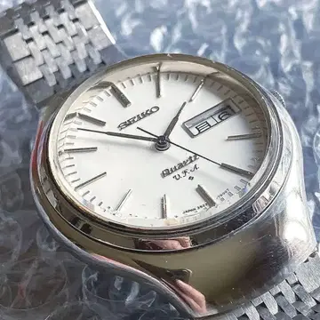 SEIKO QUARTZ V.F.A 풀 오리지널 1974년 제조