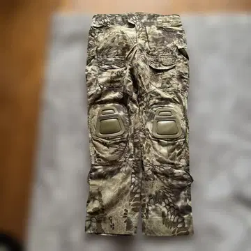 EMERSON 카모 패턴 카고 팬츠 무릎 패드 포함