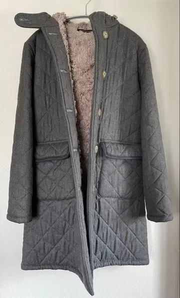 매킨토시 울 퀼팅 코트 롱 보아