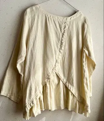 nest Robe 네스트로브 린넨 프릴 2way 블라우스 풀오버