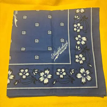 Neighborhood 네이버후드 꽃무늬 반다나 네이비