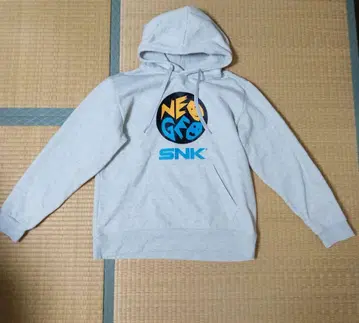 NEO GEO SNK 로고 후드티 그레이