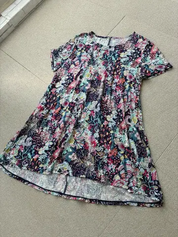 (L03508) 미사용 피노레 PINORE 리버티 티셔츠 튜닉