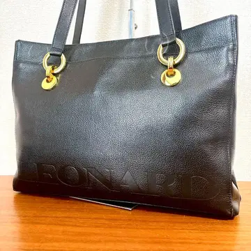 LEONARD 레오나르 엠보싱 로고 토트백 비즈니스 금장 장식 블랙