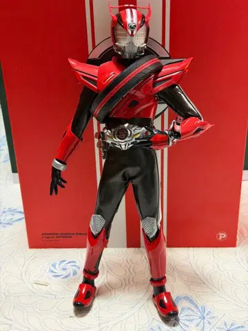 리얼 액션 히어로 메디콤토이 RAH 가면라이더 드라이브