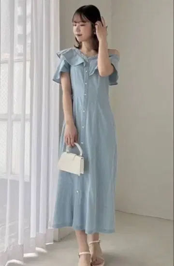 dazzlin 데님 오프숄더 원피스