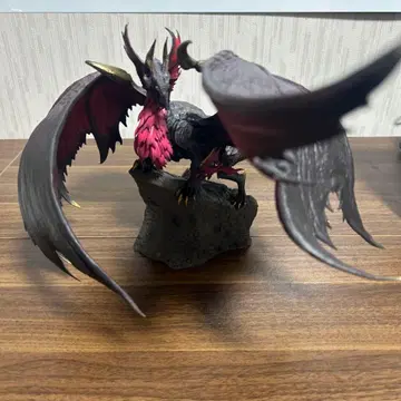 작은 은룡 멜제나 (혈기 활성 상태) 크리에이터즈 모델