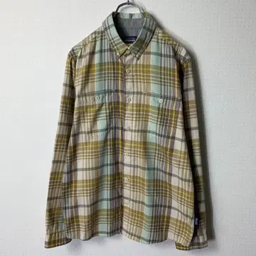 파타고니아 오가닉 코튼 긴팔 셔츠 체크 무늬 가슴 포켓 피스 네임