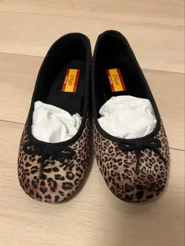 O'Kyti 키티 레오파드 발레 슈즈