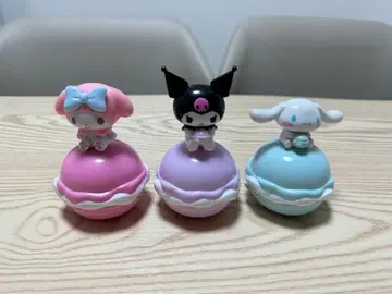 산리오 캐릭터즈 마카롱 케이스 마이멜로디 쿠로미 시나모롤