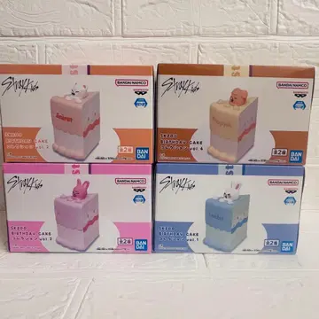 StrayKids SKZOO birthday cake 컬렉션