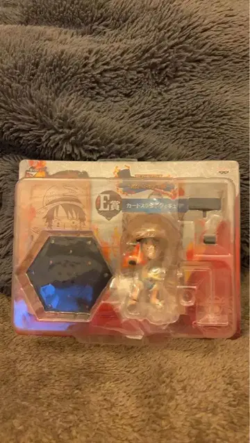 원피스 E피규어 루피 조로 외 세트 레어?