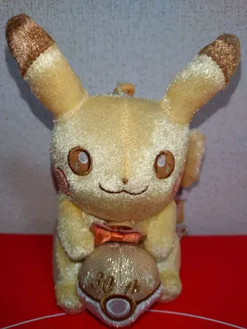 포켓몬 30주년 기념 봉제 인형 반짝반짝! 피카츄