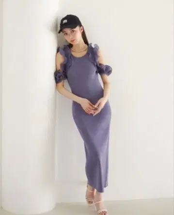 SNIDEL Sustainable 플리츠 프릴 도킹 원피스