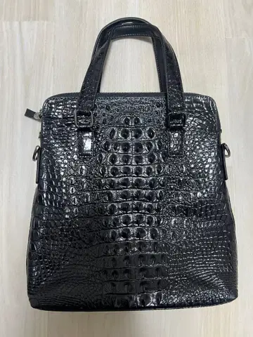 악어 엠보싱 비즈니스 백 새상품급