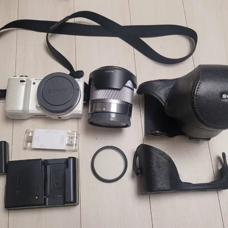 소니 NEX-5N 미러리스 카메라(4620컷수)