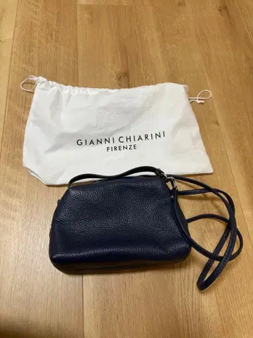 GIANNI CHIARINI 네이비 숄더백