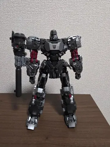 SS-127 메가트론 트랜스포머 스튜디오 시리즈