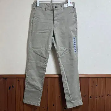 [유니클로] 슬림 핏 치노