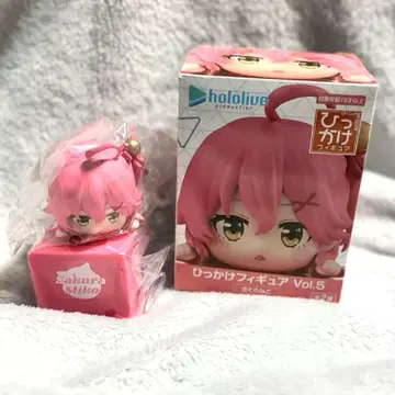 사쿠라미코 히카케 피규어